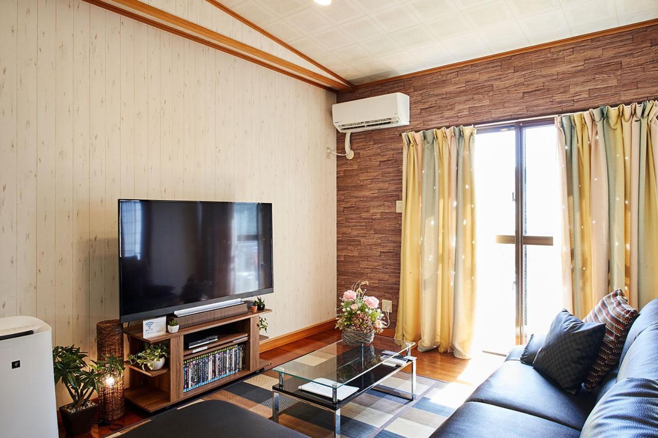 Villa Terrace House Tsubokawa Naha Esterno foto
